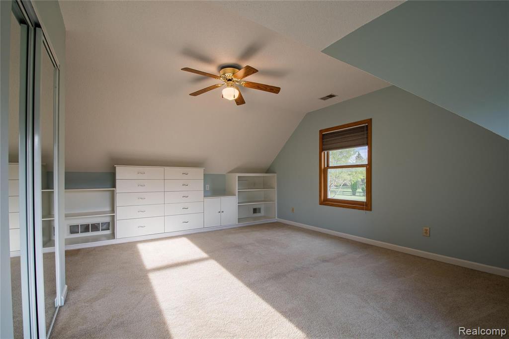 2107 Fisk Road Howell, MI 48843 - Photo 22 of 30