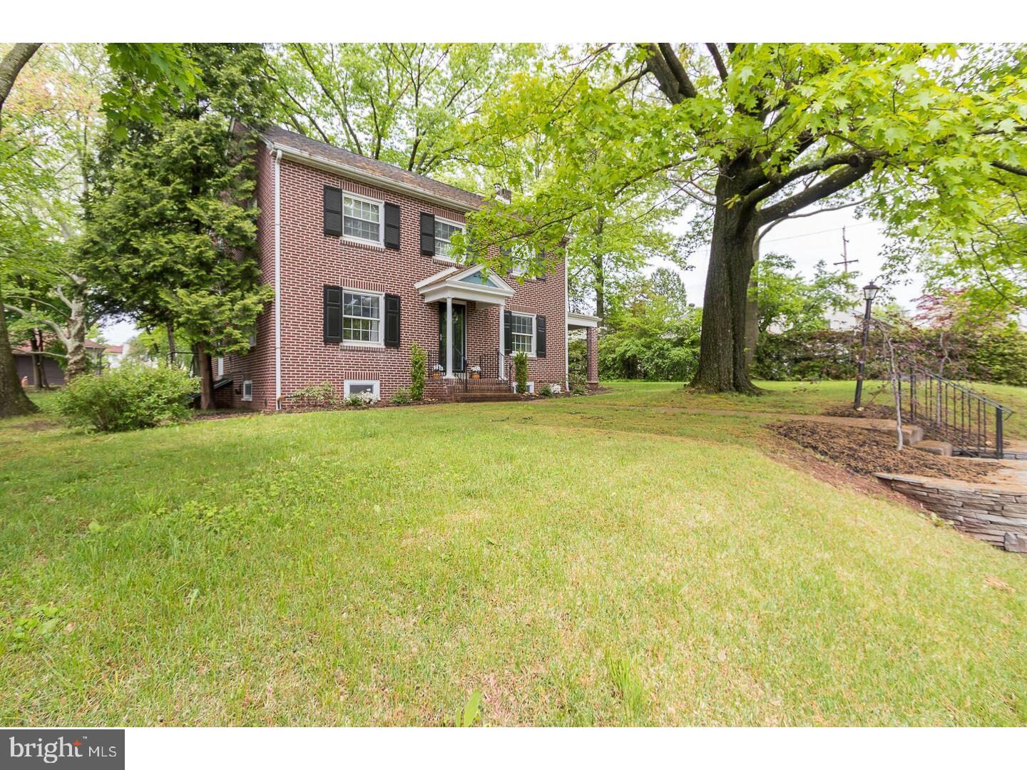 215 Highland Road Pottstown, PA 19464 - Photo 1 of 25 Gallery Image 1
