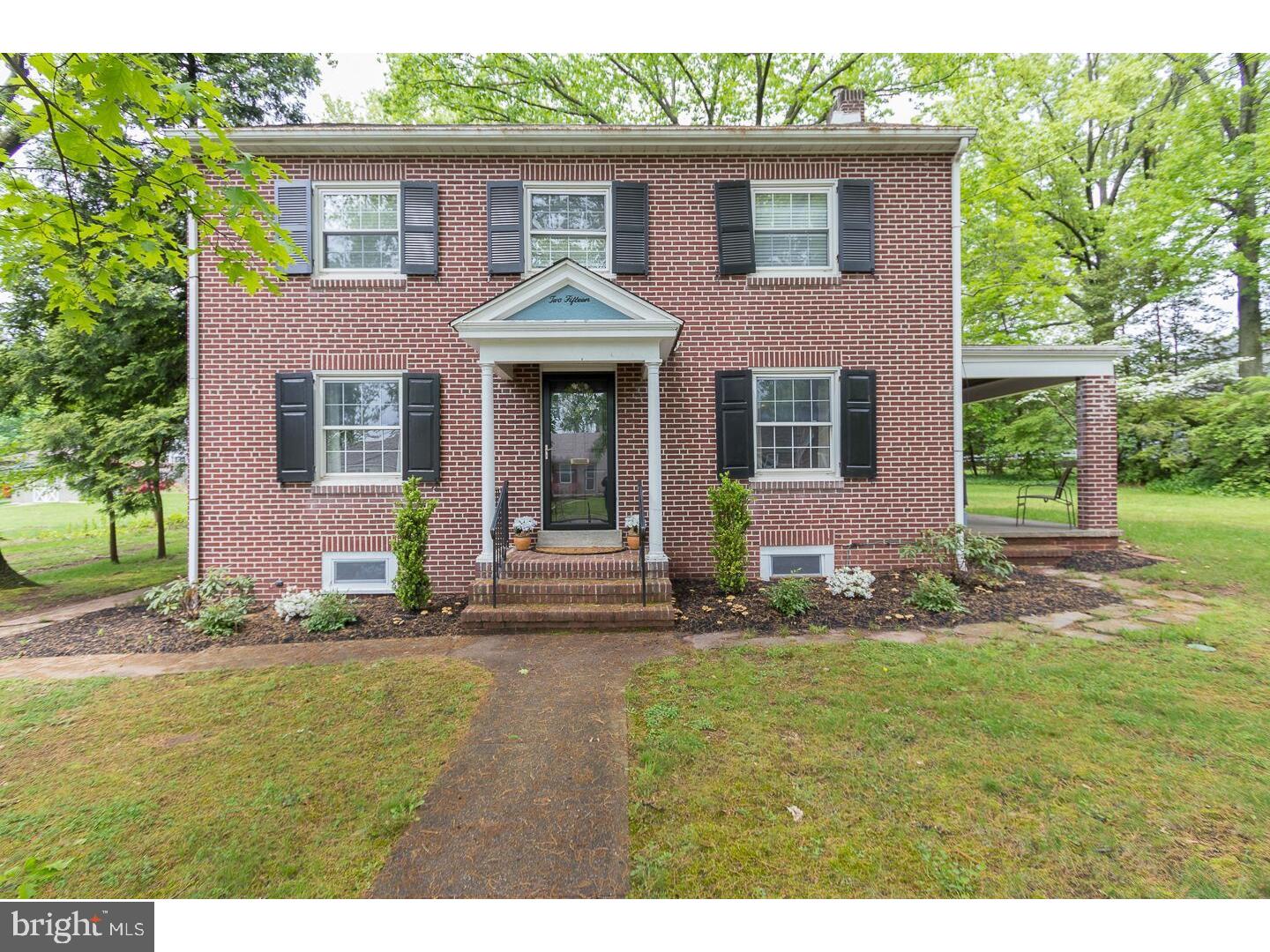 215 Highland Road Pottstown, PA 19464 - Photo 2 of 25 Gallery Image 2