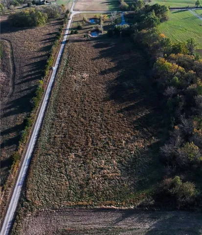 $60,000 | 14004 Northeast County Road 14004 N/a, Adrian, MO 64720