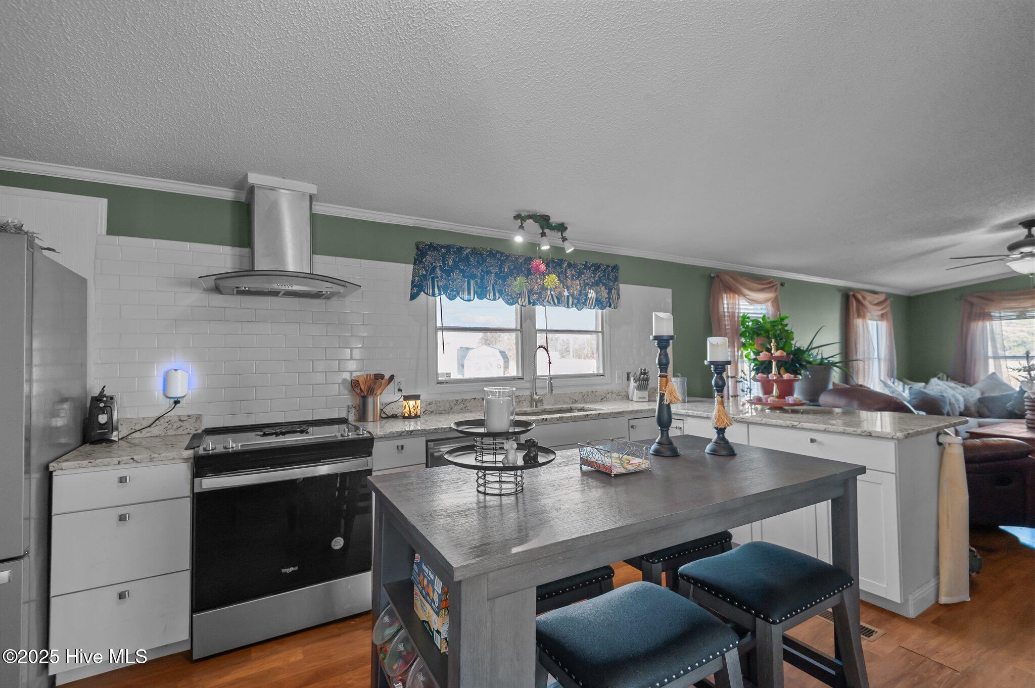 1456 British Road Kinston, NC 28501 - Photo 4 of 25 22-web-or-mls-_DSC2773