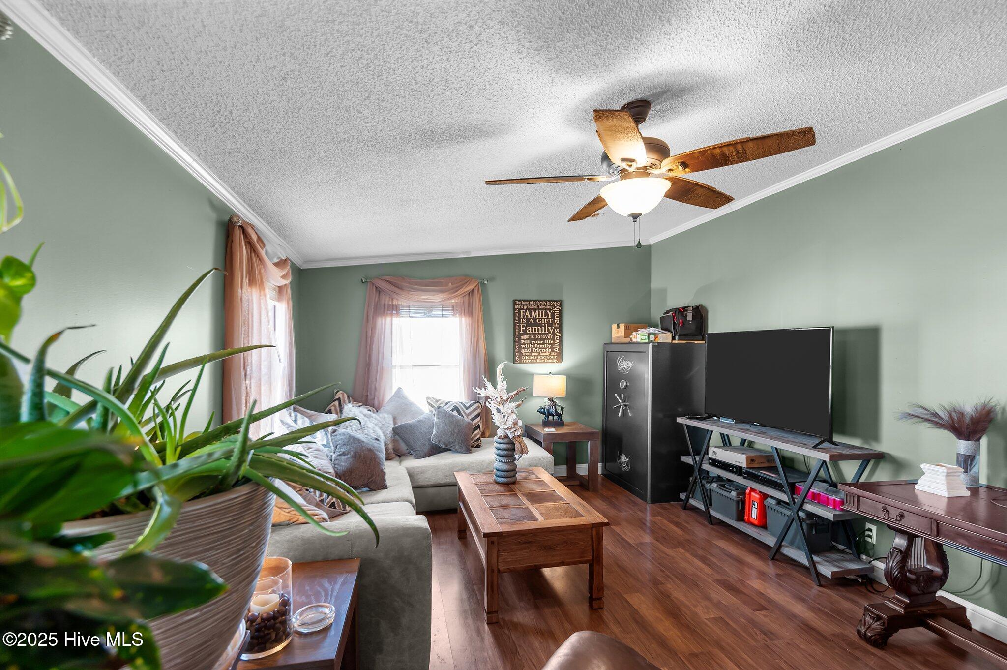 1456 British Road Kinston, NC 28501 - Photo 7 of 25 31-web-or-mls-_DSC2818