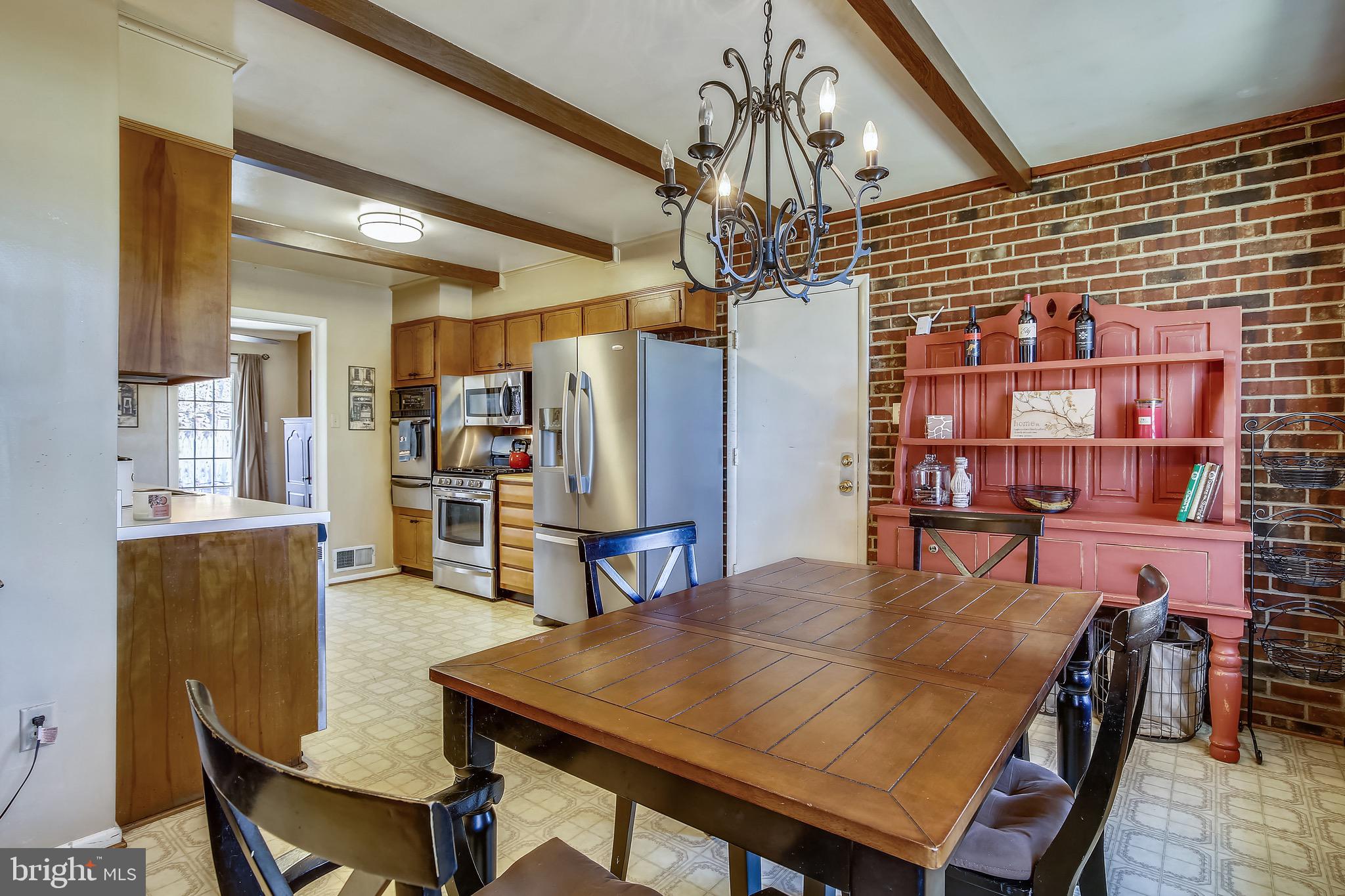 6310 Wayles Street Springfield, VA 22150 - Photo 18 of 68