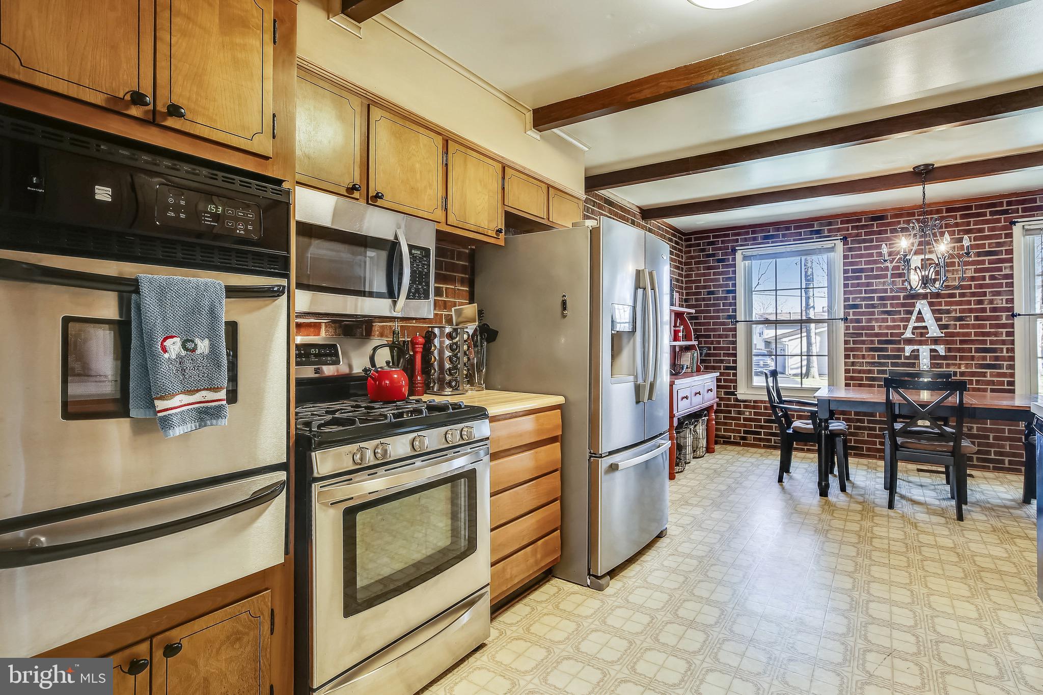 6310 Wayles Street Springfield, VA 22150 - Photo 27 of 68