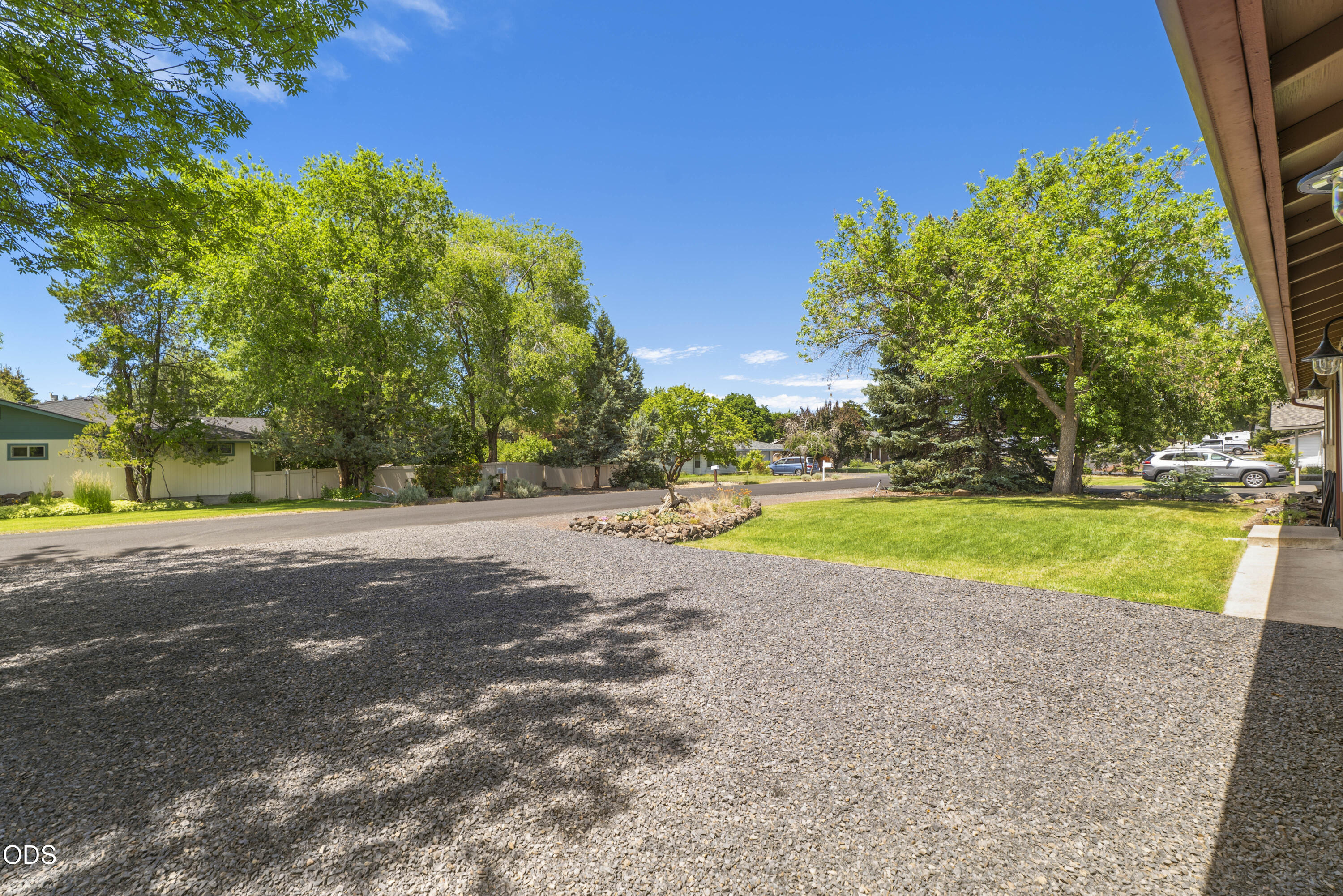 2108 Northwest 13th Street Redmond, OR 97756 - Photo 4 of 43