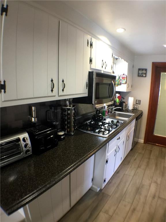 1037 Dallett Road Pittsburgh, PA 15227 - Photo 14 of 25 Gallery Image 14