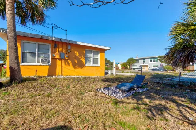 $399,000 | 527 Eastwood Lane, Daytona Beach, FL 32118