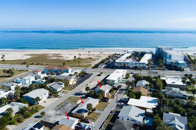 $399,000 | 527 Eastwood Lane, Daytona Beach, FL 32118