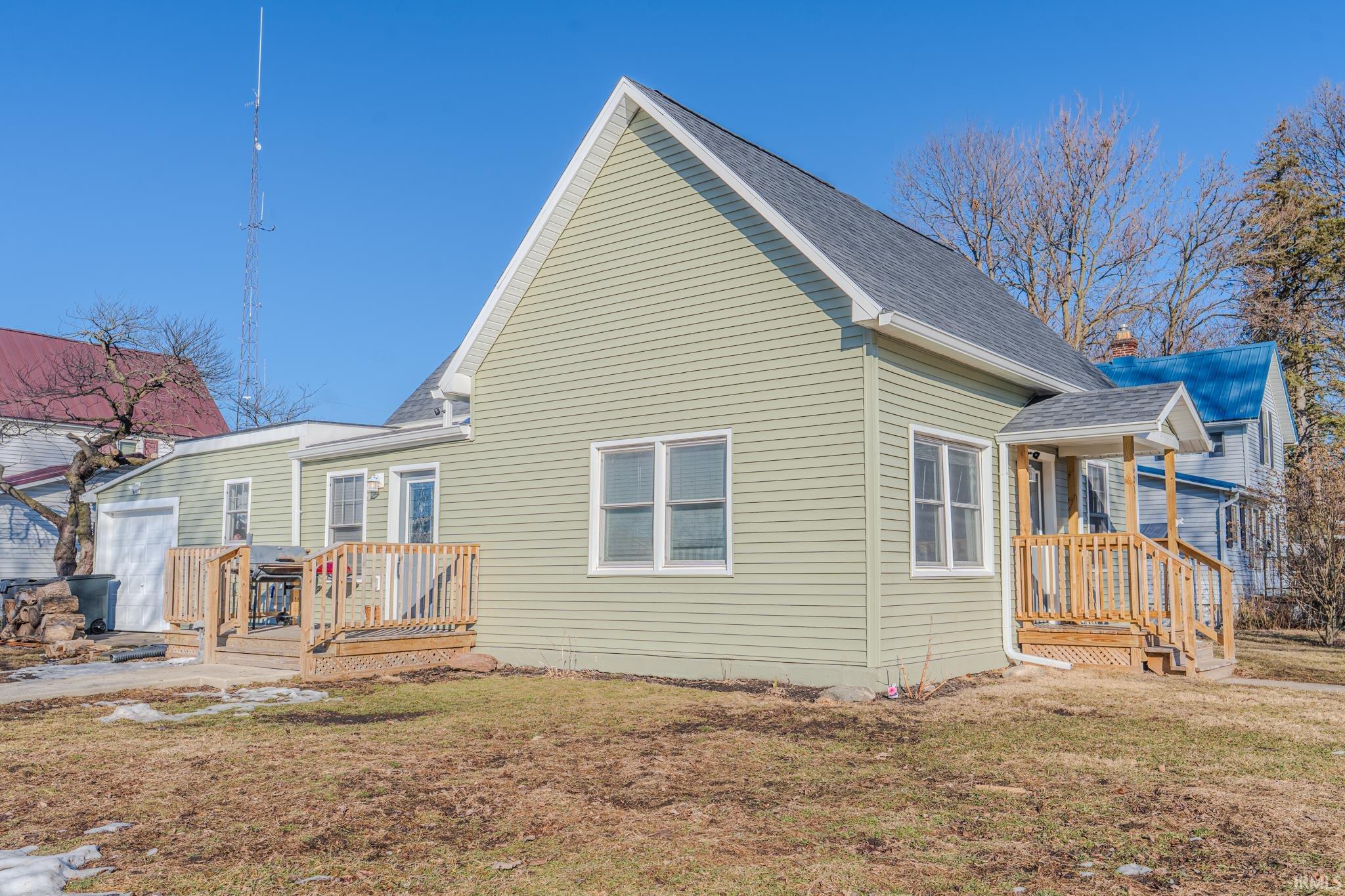 601 East 3rd Street Fowler, IN 47944 - Photo 1 of 11