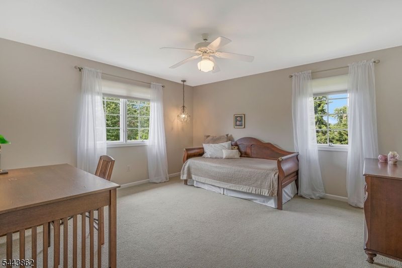 5 Pinewood Lane Warren, NJ 07059 - Photo 27 of 45