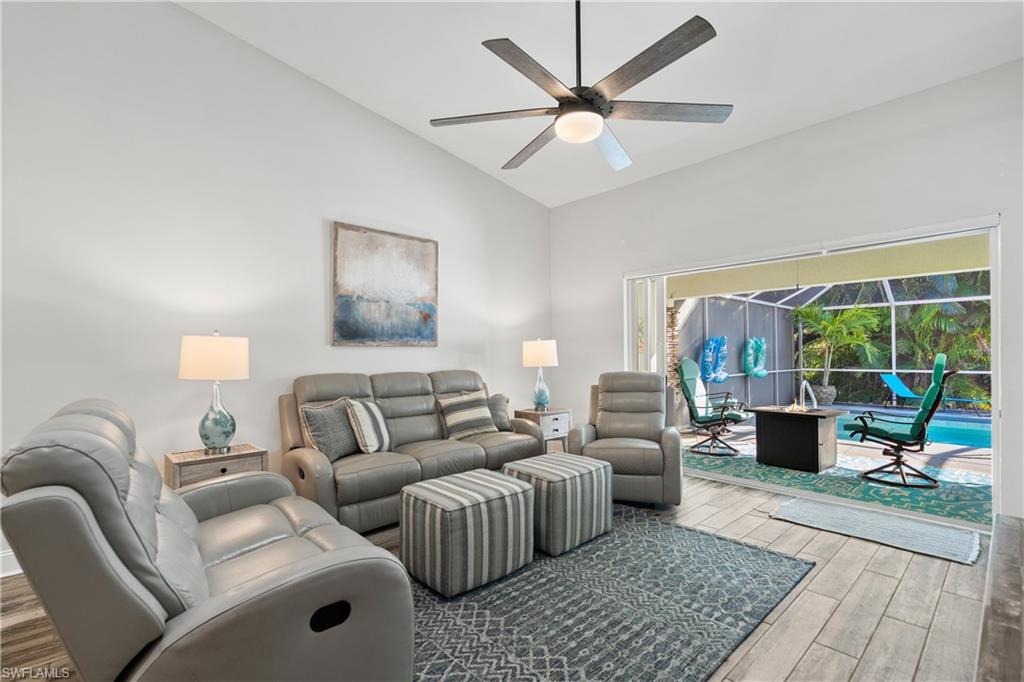 804 Wiggins Bay Drive, Unit 22R Naples, FL 34110 - Photo 11 of 30