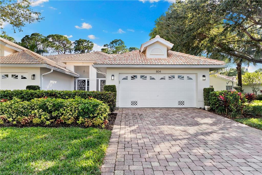 804 Wiggins Bay Drive, Unit 22R Naples, FL 34110 - Photo 2 of 30