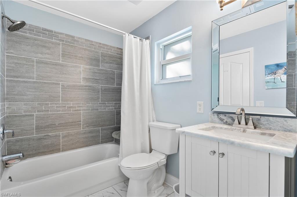 804 Wiggins Bay Drive, Unit 22R Naples, FL 34110 - Photo 23 of 30