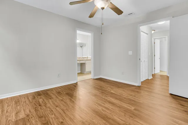 $2,100 | 2011 North Highway 17, Unit 2200H, Mount Pleasant, SC 29466