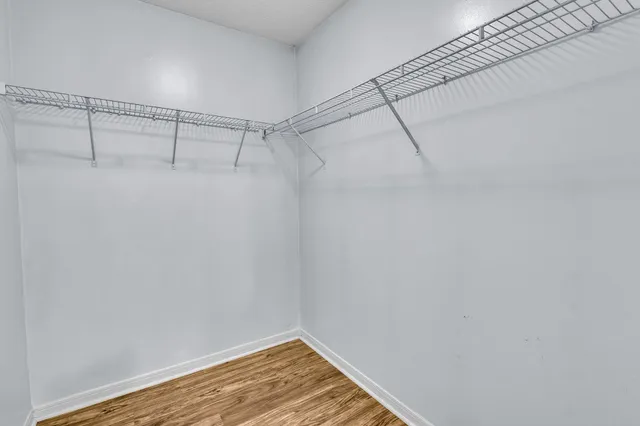 $2,100 | 2011 North Highway 17, Unit 2200H, Mount Pleasant, SC 29466