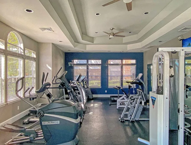 $2,100 | 2011 North Highway 17, Unit 2200H, Mount Pleasant, SC 29466