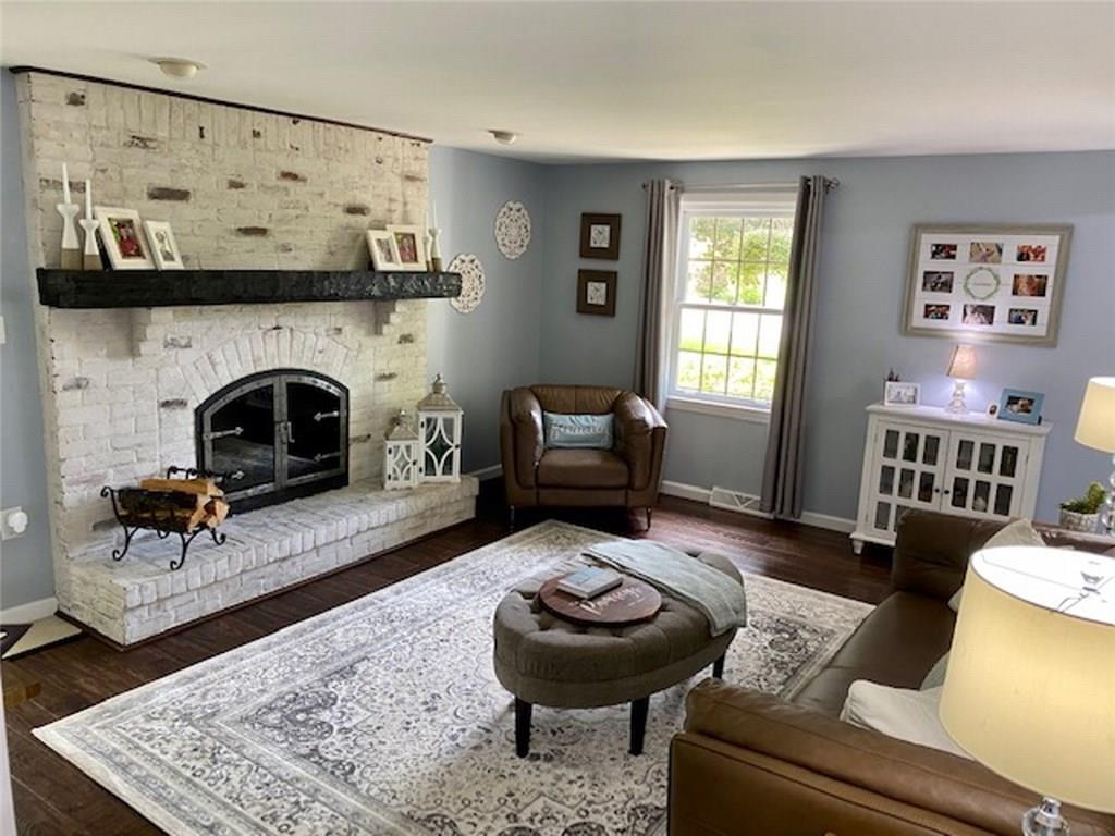 205 Calvin Drive McKees Rocks, PA 15136 - Photo 6 of 25 Gallery Image 6