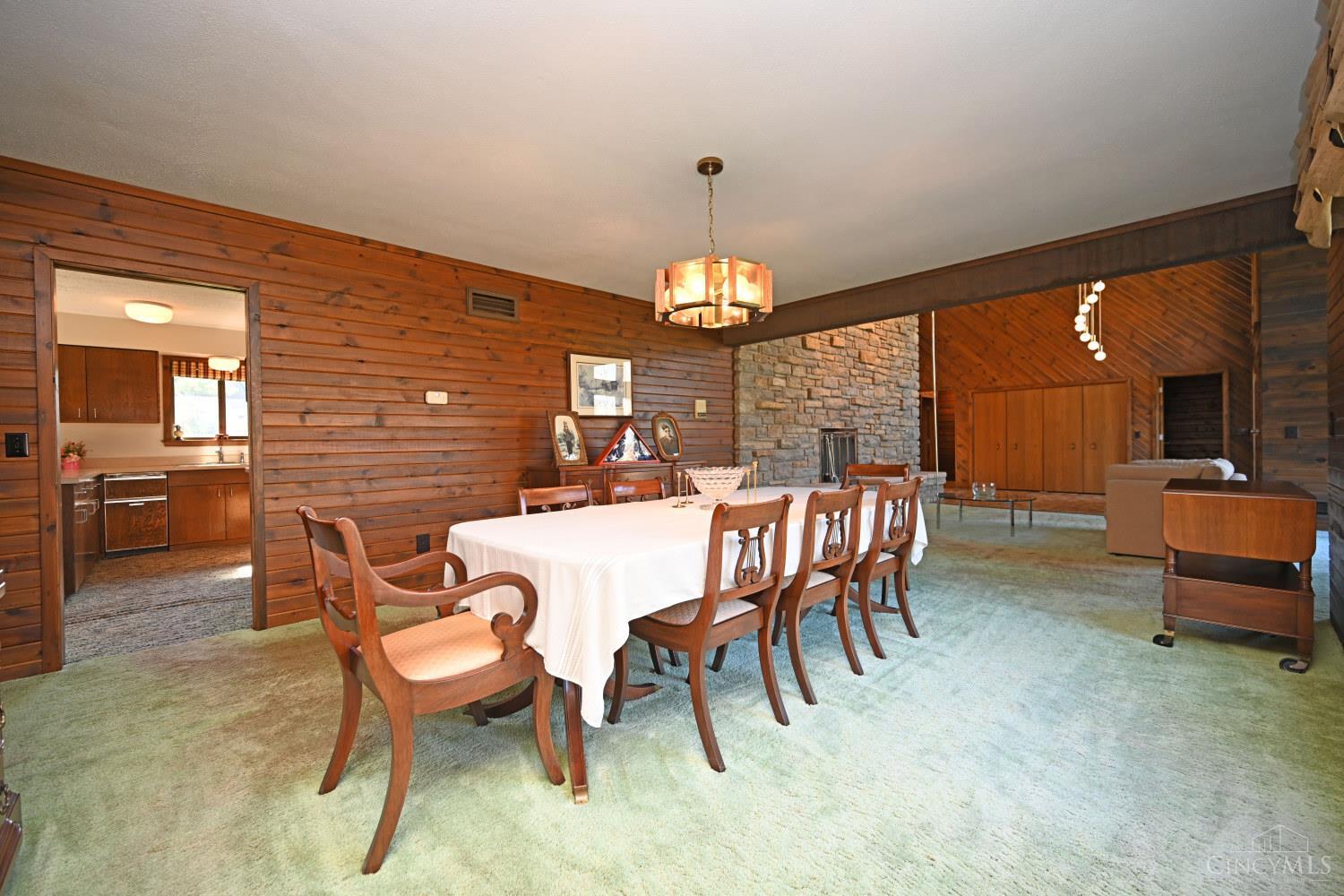 7415 Ayers Road Cincinnati, OH 45255 - Photo 13 of 48