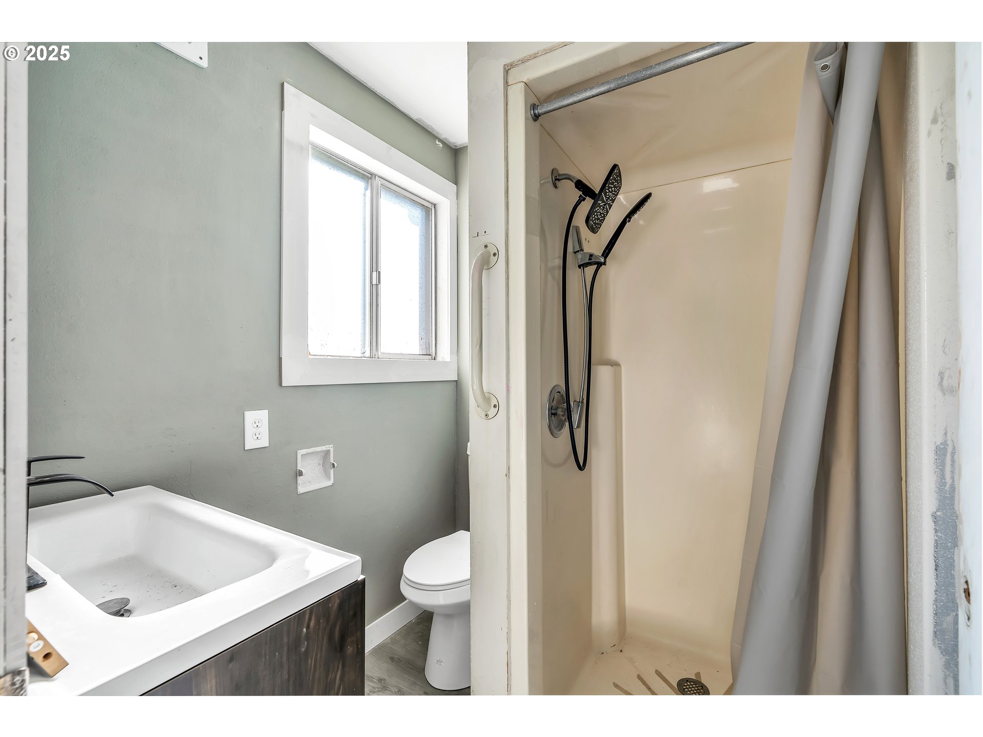 271 North 3rd Street Jefferson, OR 97352 - Photo 21 of 48