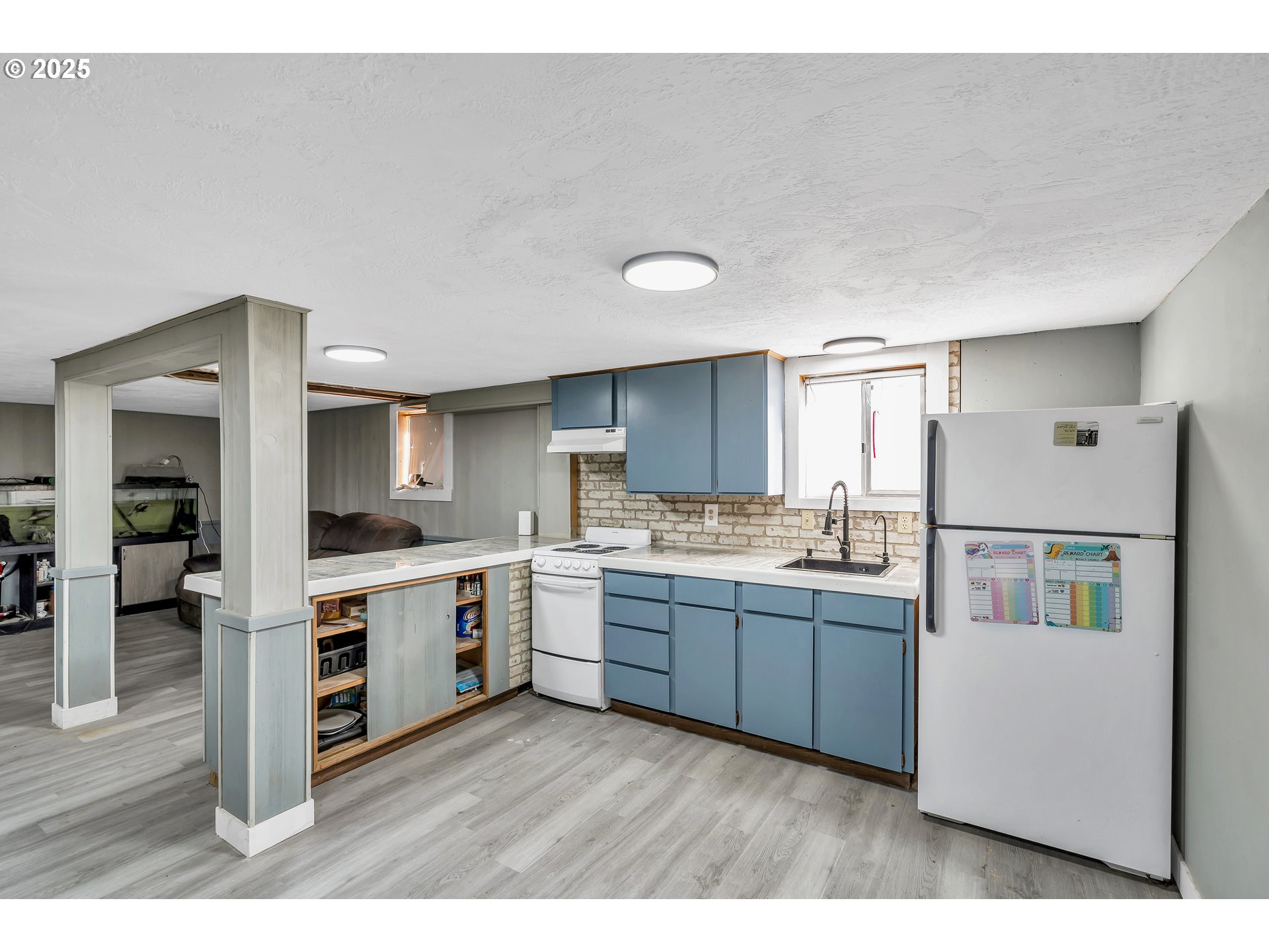 271 North 3rd Street Jefferson, OR 97352 - Photo 30 of 48