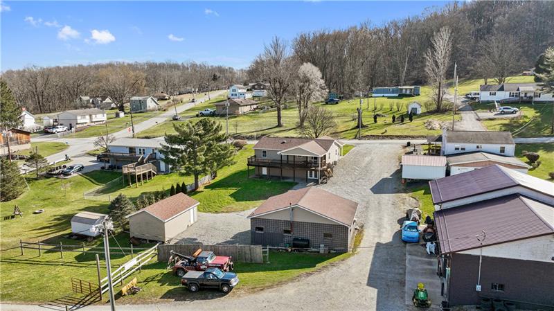629 Upper Middletown Road Smock, PA 15480 - Photo 11 of 46