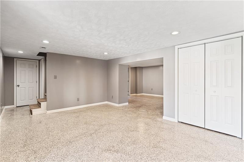 629 Upper Middletown Road Smock, PA 15480 - Photo 35 of 46