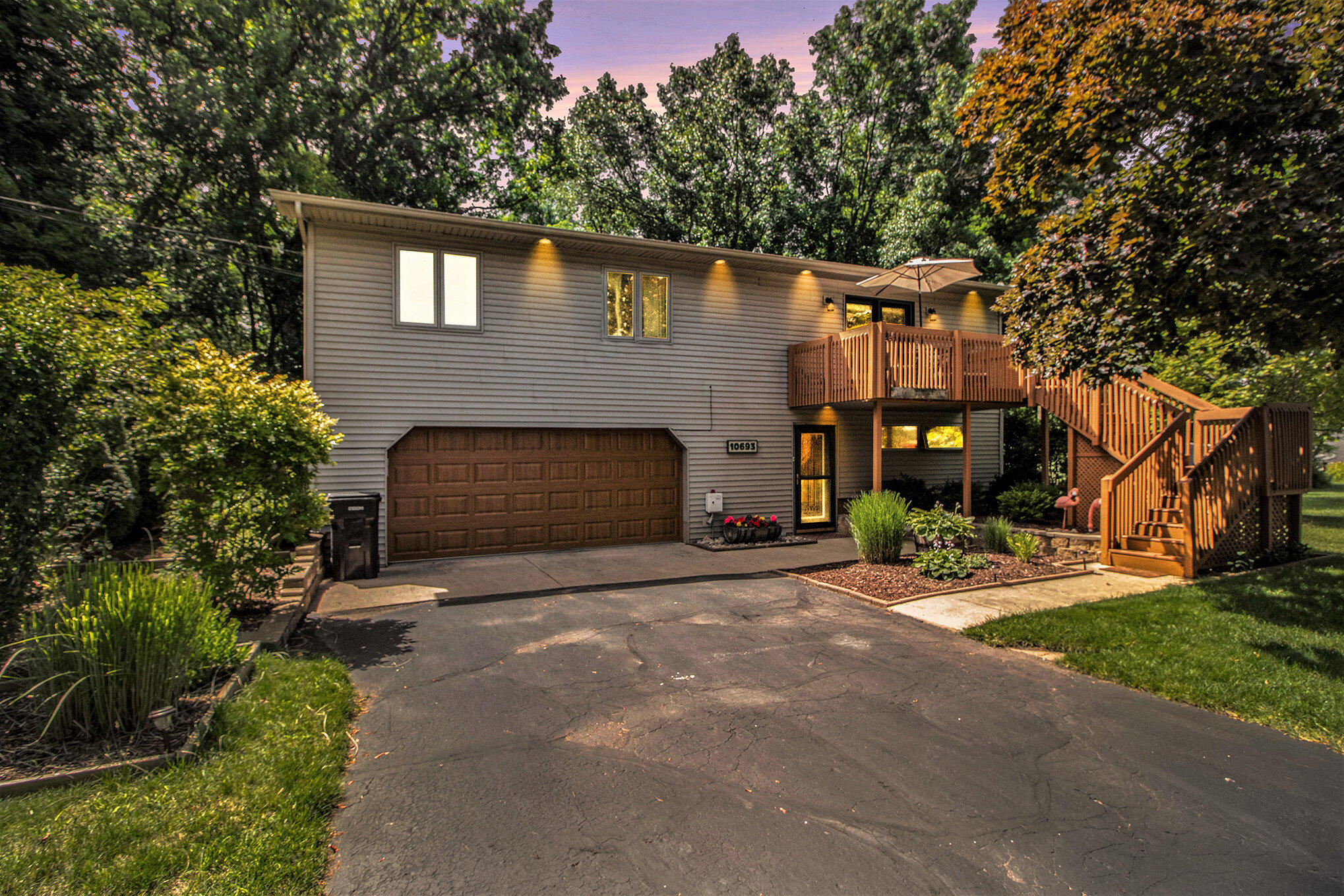 10693 Hewitt Road Brooklyn, MI 49230 - Photo 24 of 33 002_img_3256-_twilight