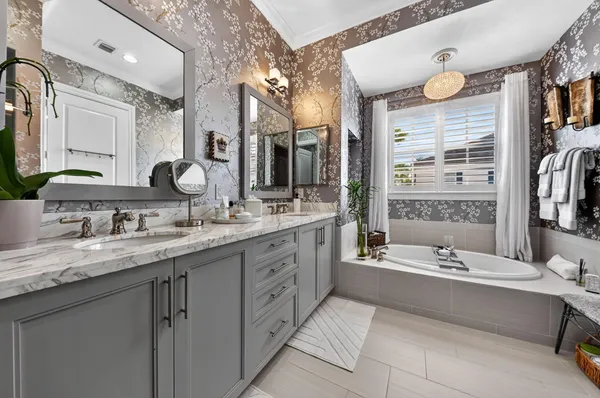 $1,575,000 | 145 North Cannery Row Circle, Delray Beach, FL 33444
