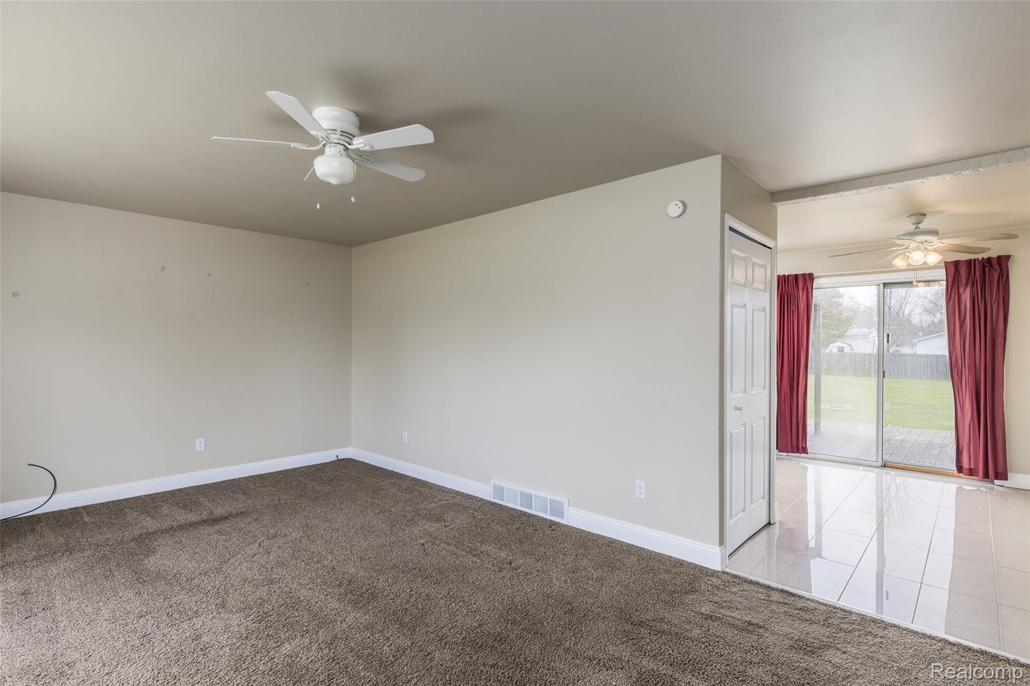2124 Belsay Road Burton, MI 48519 - Photo 4 of 27 2124 Belsay Rd-4.jpg