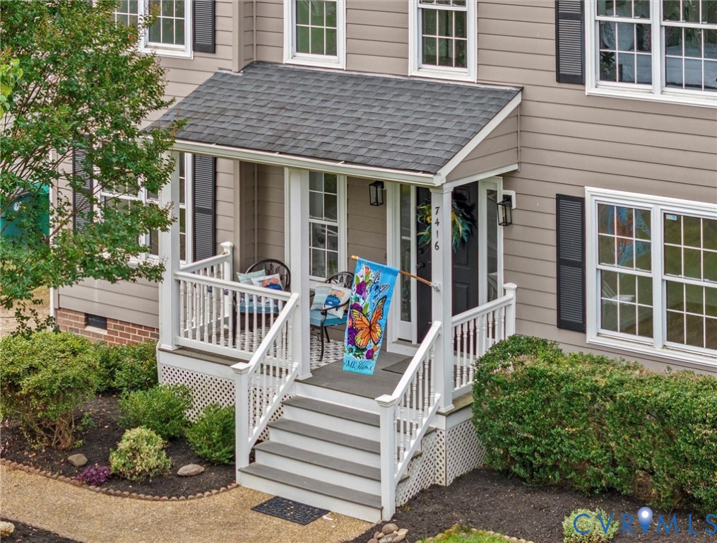 7416 Willow Ridge Terrace Glen Allen, VA 23060 - Photo 5 of 48 a view of a house with a deck