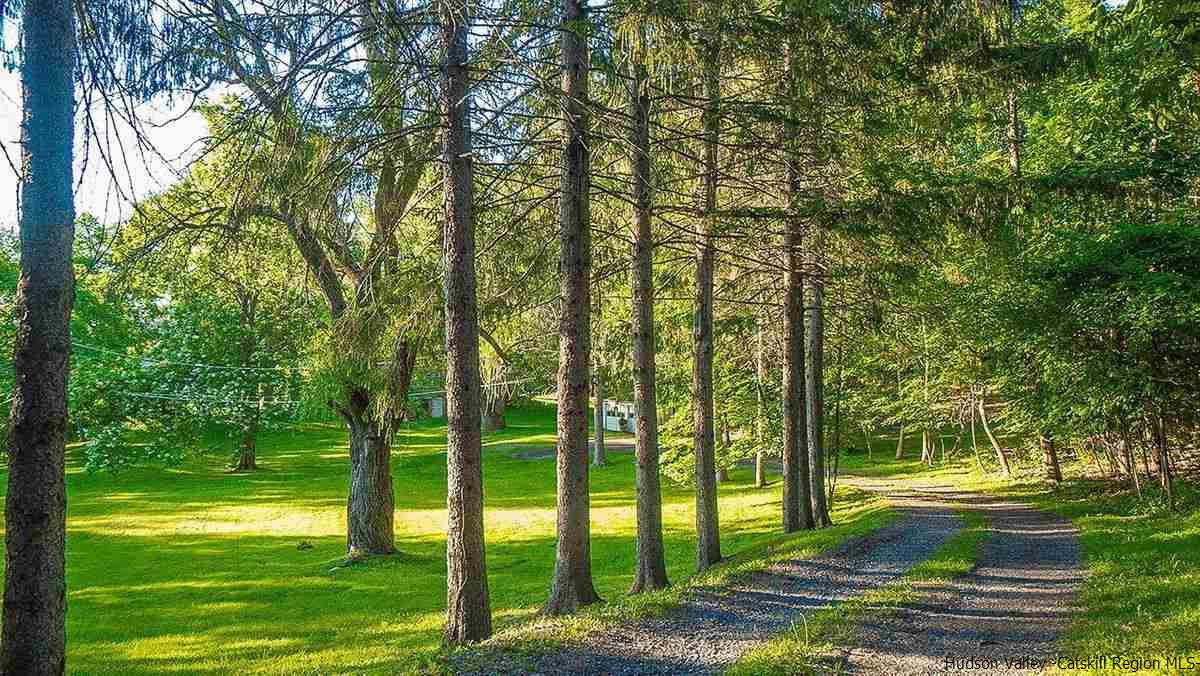 39 Hart Road Saugerties, NY 12490 - Photo 34 of 34 Photo 35