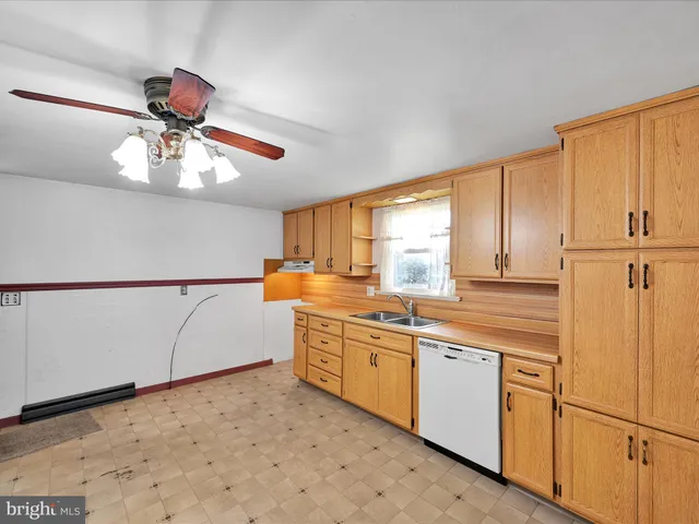 $269,900 | 3041 South 5th Avenue, Myerstown, PA 17067