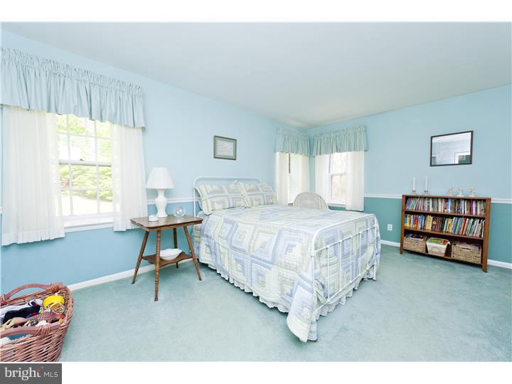 724 Hamilton Road Bryn Mawr, PA 19010 - Photo 14 of 24 Bedroom 3