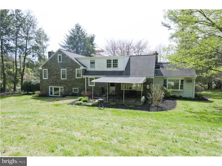 724 Hamilton Road Bryn Mawr, PA 19010 - Photo 23 of 24 Back Yard