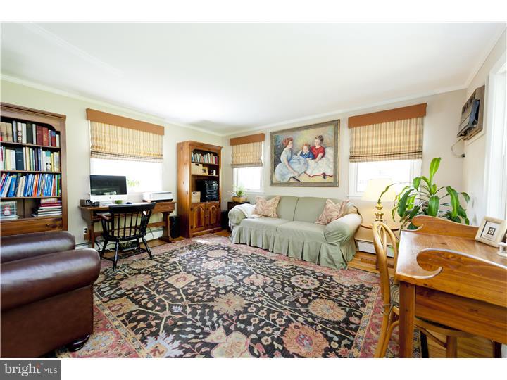 724 Hamilton Road Bryn Mawr, PA 19010 - Photo 7 of 24 Family Room