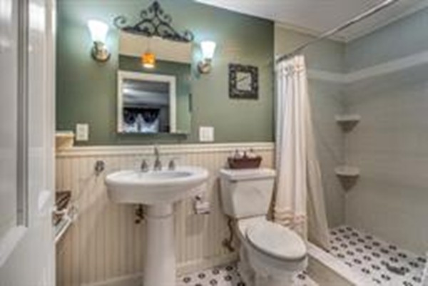 27 Dana Road Reading, MA 01867 - Photo 20 of 29 Gallery Image 20