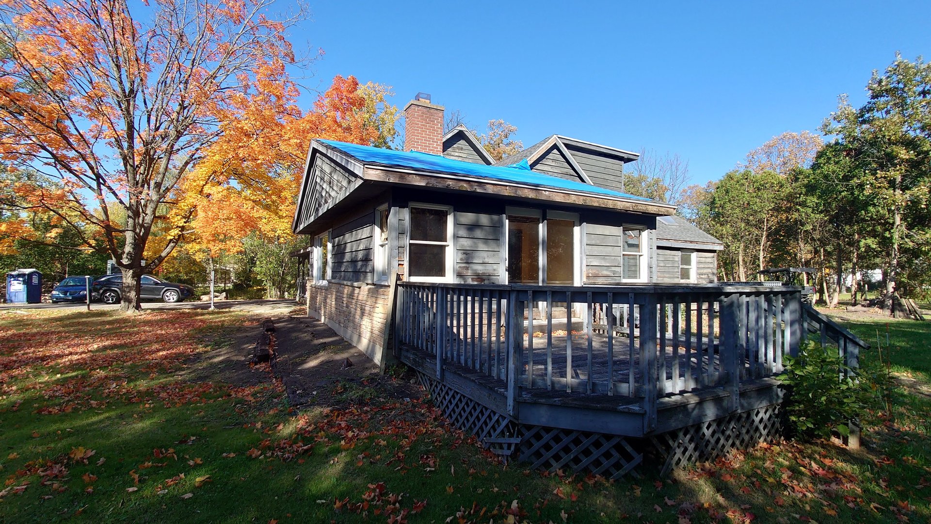 1915 Riverwoods Road Lincolnshire, IL 60069 - Photo 24 of 59 a view of a house with a yard and a garden