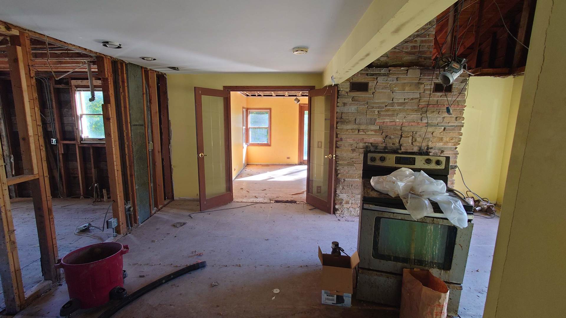 1915 Riverwoods Road Lincolnshire, IL 60069 - Photo 31 of 59 a view of a storage & utility room