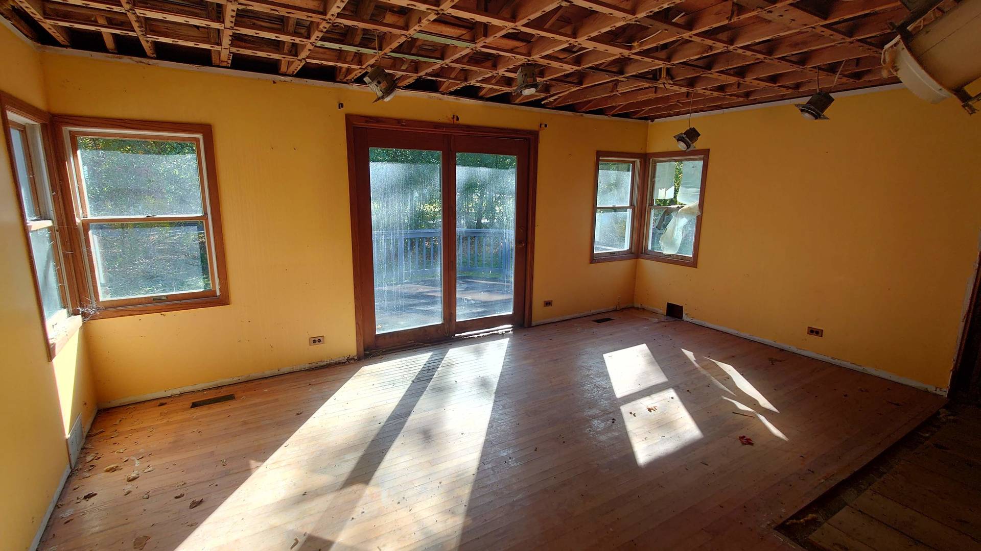 1915 Riverwoods Road Lincolnshire, IL 60069 - Photo 40 of 59 a view of an empty room with a window
