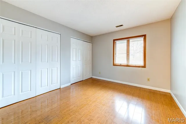 $209,900 | 13819 Amiot Drive, Unit D, Maryland Heights, MO 63146