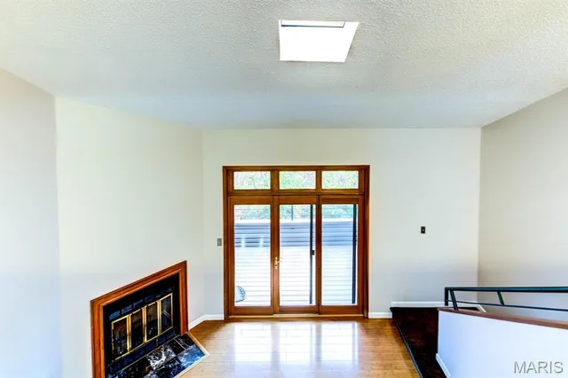 $209,900 | 13819 Amiot Drive, Unit D, Maryland Heights, MO 63146