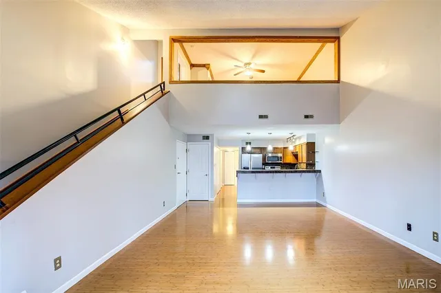 $209,900 | 13819 Amiot Drive, Unit D, Maryland Heights, MO 63146