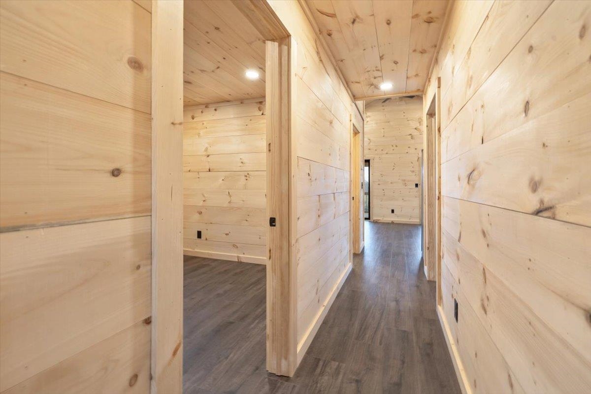 334 Cochran Road Morristown, VT 05661 - Photo 18 of 54