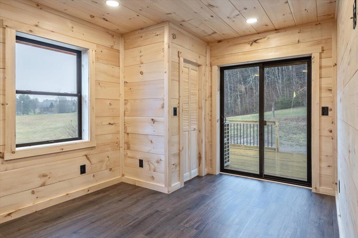 334 Cochran Road Morristown, VT 05661 - Photo 25 of 54