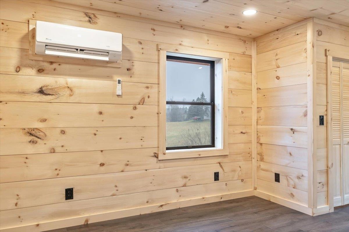 334 Cochran Road Morristown, VT 05661 - Photo 26 of 54