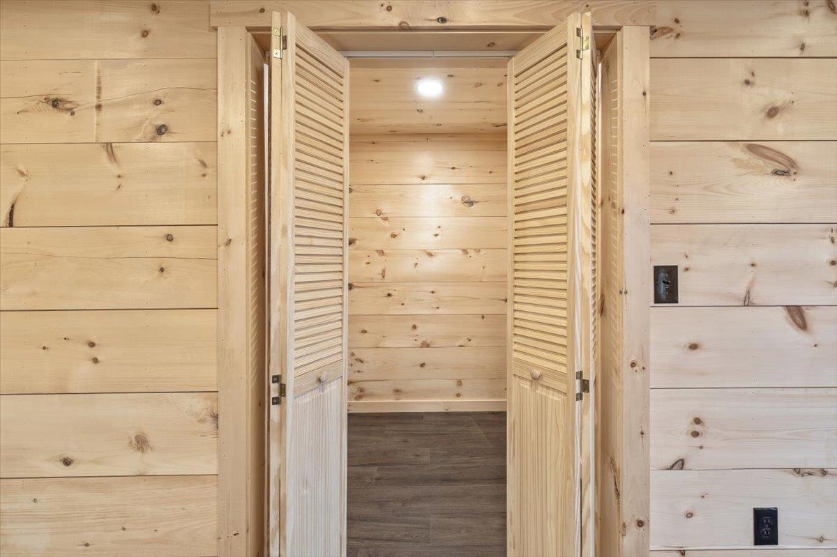 334 Cochran Road Morristown, VT 05661 - Photo 10 of 54