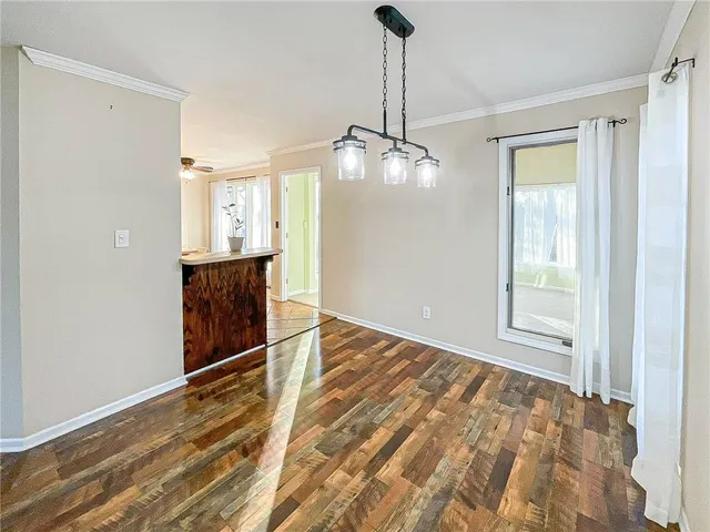 $325,500 | 1645 East Timber Ridge Drive, Sedalia, MO 65301