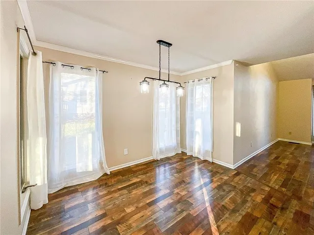 $325,500 | 1645 East Timber Ridge Drive, Sedalia, MO 65301