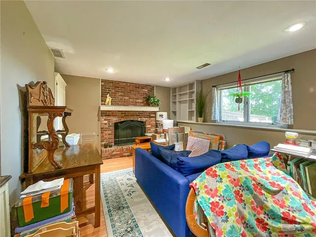 $325,500 | 1645 East Timber Ridge Drive, Sedalia, MO 65301