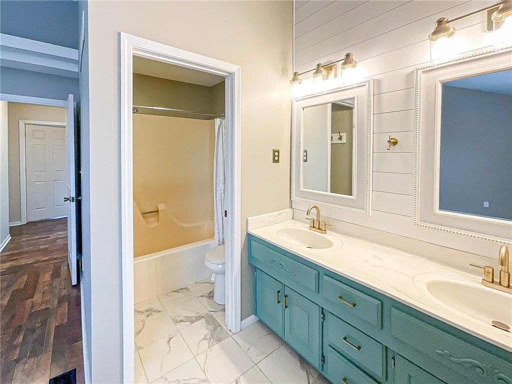 1645 East Timber Ridge Drive Sedalia, MO 65301 - Photo 34 of 53